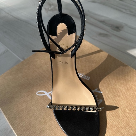Christian Louboutin So Me 100 Leather Heel (37) - Picture 12 of 15